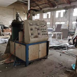 Slat foam filling machine